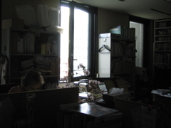 起こさぬように・・・